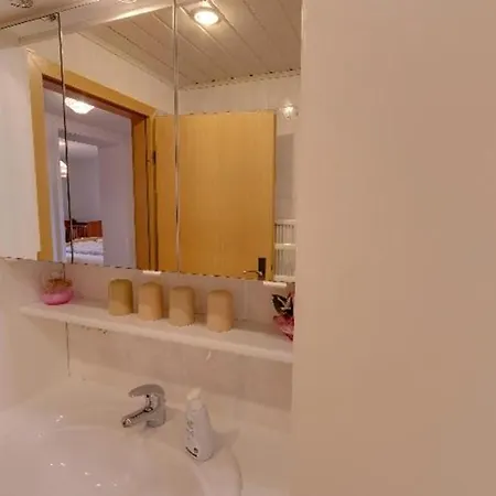 Haus Rita شقة *
