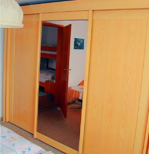 Haus Rita アパート *