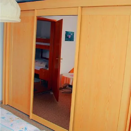 Haus Rita アパート *